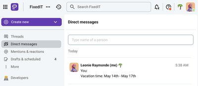 Pumble: User Status in DMs