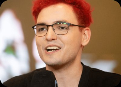 AKE.com Customer - Whiteboard Games