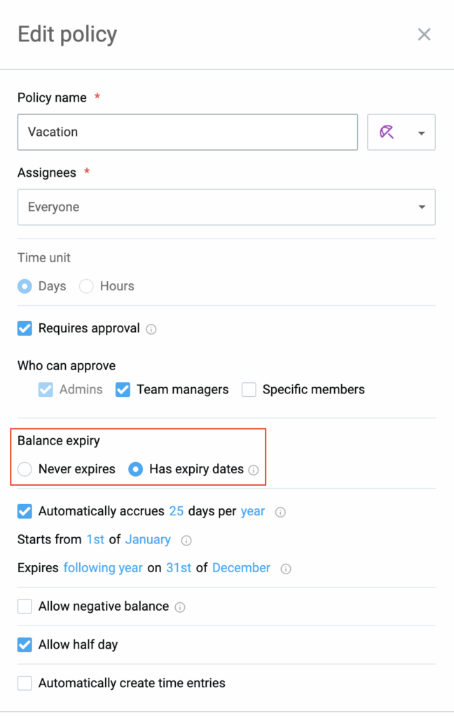Time off policy options for: Never expires and Has expiry dates